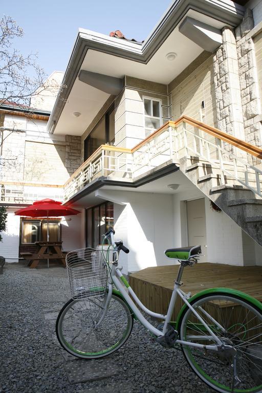 Birdsnest Hostel Hongdae Foreigner Only Seul Exterior foto